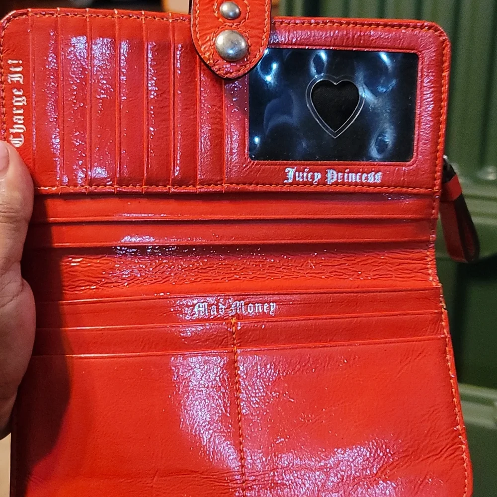 Wallet - Picture 6 of 7
